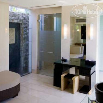 Double Pool Villas by Banyan Tree