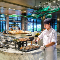 Pullman Phuket Arcadia Naithon Beach 