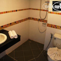 Athome Hotel two Nanai 8 & Thai Kitchen