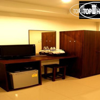 Athome Hotel two Nanai 8 & Thai Kitchen