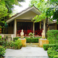 Niranapa Boutique Resort 