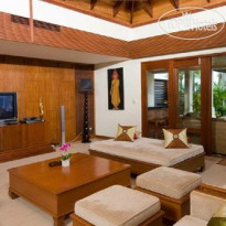 Miskawaan Luxury Beachfront Villas