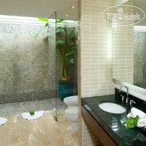 Miskawaan Luxury Beachfront Villas