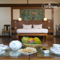 Miskawaan Luxury Beachfront Villas