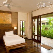 Miskawaan Luxury Beachfront Villas