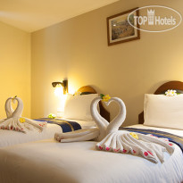 Behind The Scene Hostel Club Двухместный номер с 2 односпал