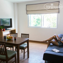 Maenam Bay Resort