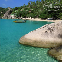 Taatoh Resort & Freedom Beach Resort 