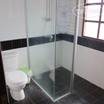 Chaulty Towers Guest House Семейный номер