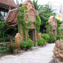 Beach House Samui Hotel