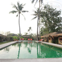 Dream Field Resort