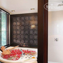 Sareeraya Villas & Suites
