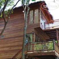 Amaresa Resort & Sky Bar 