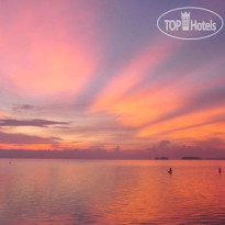 Bay Lounge & Resort