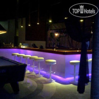 Bay Lounge & Resort