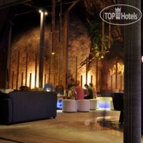 Bay Lounge & Resort