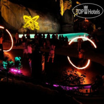 Bay Lounge & Resort