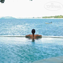 Bay Lounge & Resort