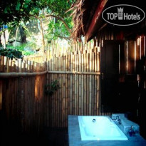 Bay Lounge & Resort