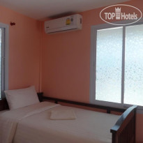 Moon Travel Guesthouse