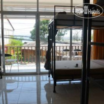 Baan Tai Backpackers Общий номер