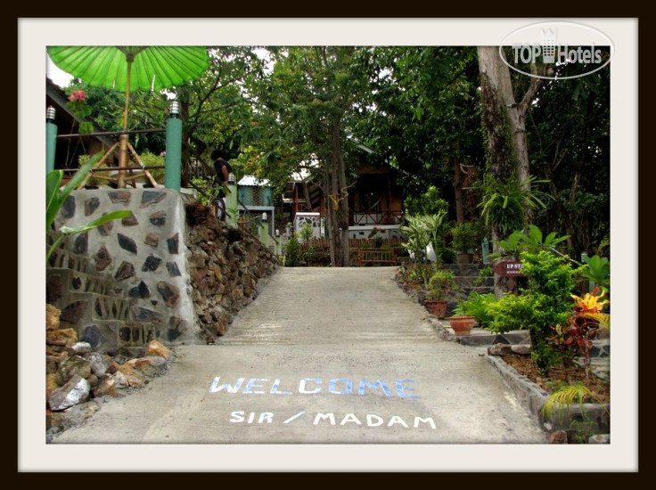 New photos from tourists Comon Bungalow Haadchaophao 2*