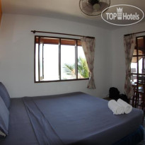 Moon Beach Resort 