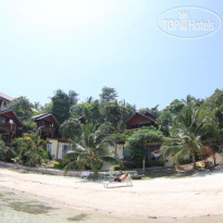 Moon Beach Resort 