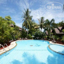 Salad Beach Resort