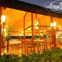 Anandah Beach Resort 