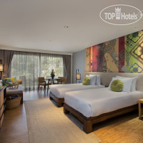 Outrigger Khao Lak Beach Resort 