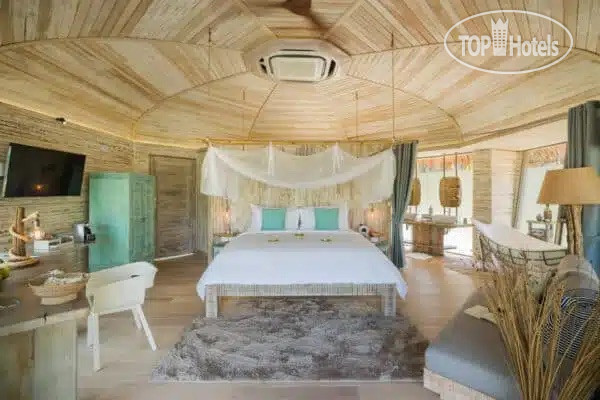 Hotel photo TreeHouse Villas 5*