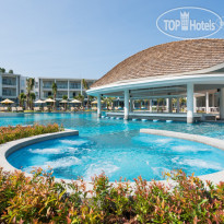 The Sands Khao Lak by Katathani 