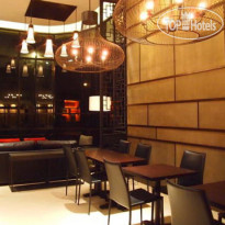 De Poem Loft Boutique Residence Ресторан