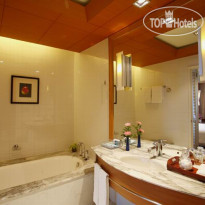 Centara Hotel Hat Yai