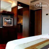 Krungsri River Hotel 
