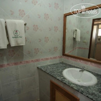Rose Garden Hotel