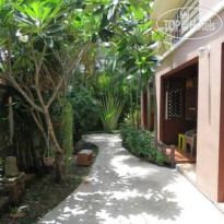 Bann Baimai Boutique Room Территория отеля