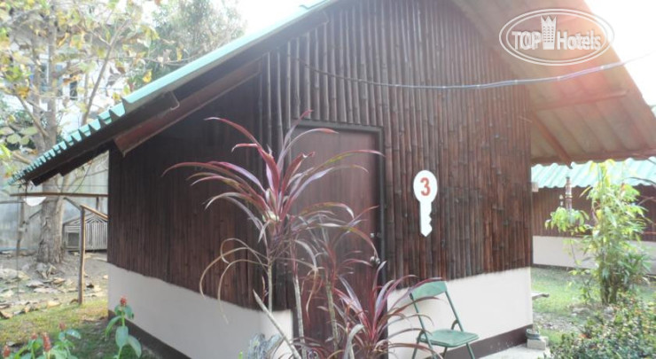 New photos from tourists Rainbow House Pai 1*