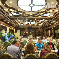 Ruean Phae Royal Park 