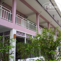 Tossawan Guesthouse 