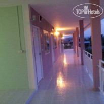 Tossawan Guesthouse 