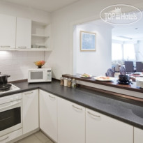 Riverine Place Hotel and Residence 