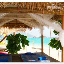 Castaway Beach Resort 