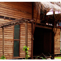 Castaway Beach Resort 