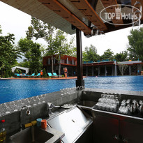 Akira Lipe Resort