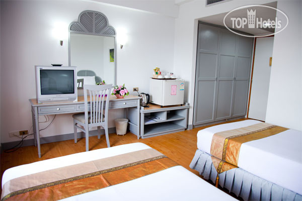 New photos from tourists Thumrin Hotel 3*