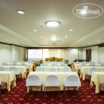 Thumrin Hotel 
