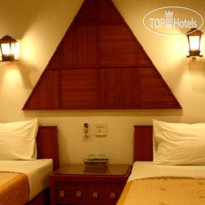 Uthai River Lake Resort