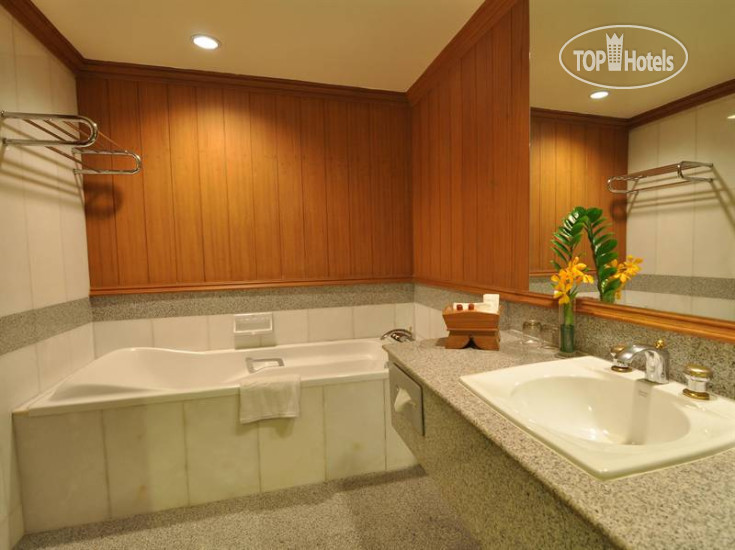 New photos from tourists Ban Chiang 3*